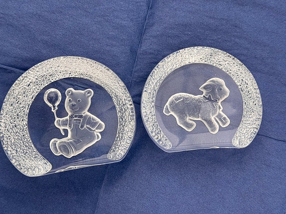 Product image 1 of 3