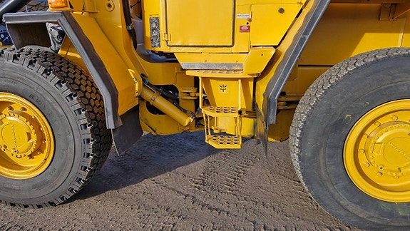 Volvo L70 endast 10000 timmar 8 of 11