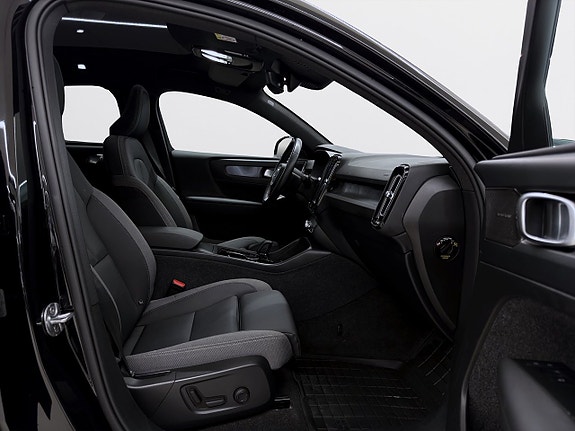 Volvo C40 15 of 21