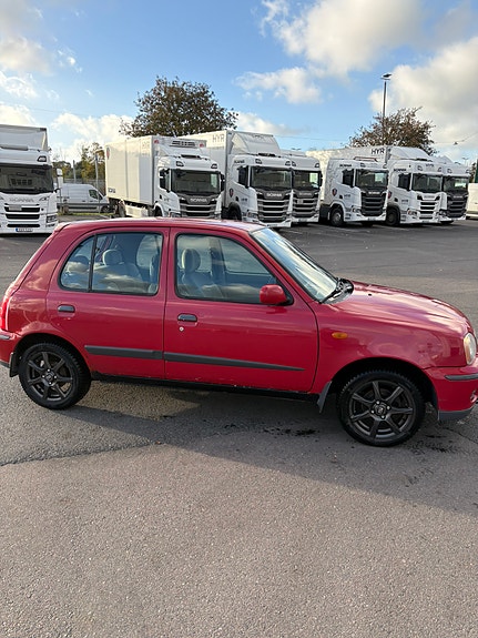 Nissan Micra 8 of 10