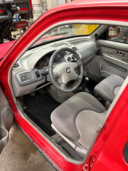 Nissan Micra 5 of 10