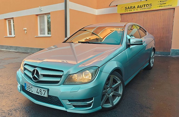Mercedes-Benz C180 18 of 22