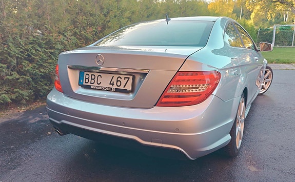 Mercedes-Benz C180 20 of 22