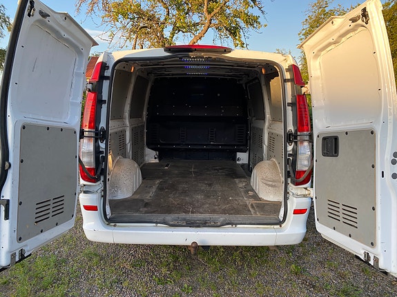 Mercedes-Benz Vito 113 8 of 10