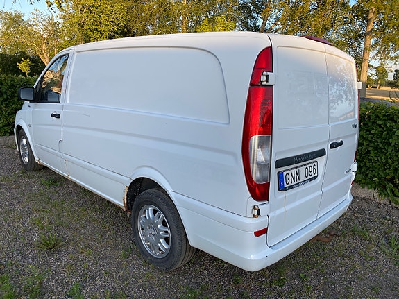 Mercedes-Benz Vito 113 3 of 10