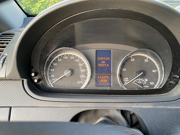 Mercedes-Benz Vito 113 7 of 10