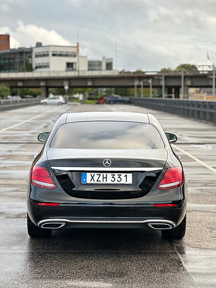 Mercedes-Benz E220 d 3 of 7