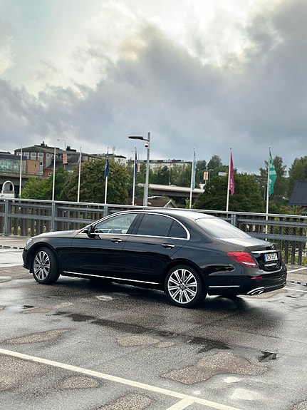 Mercedes-Benz E220 d 5 of 7