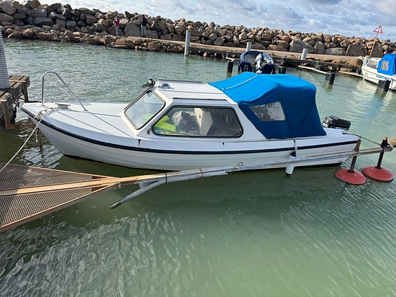 Ht båt ÖRNVIK 550 motor 35hk, släp 8 of 9