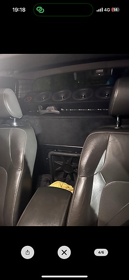 Nissan Navara 4 of 14