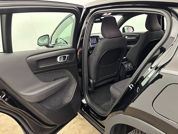 Volvo C40 13 of 27