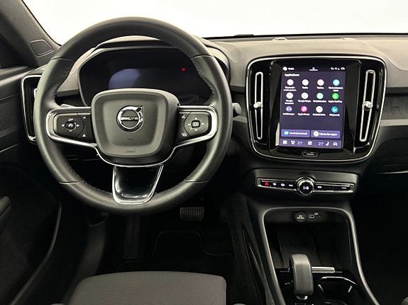Volvo C40 16 of 27