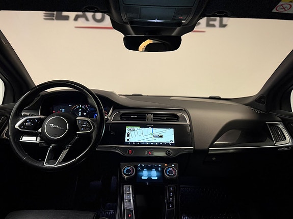 Jaguar I-PACE 30 of 30