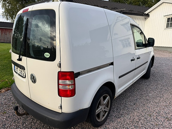 Volkswagen Caddy 3 of 5