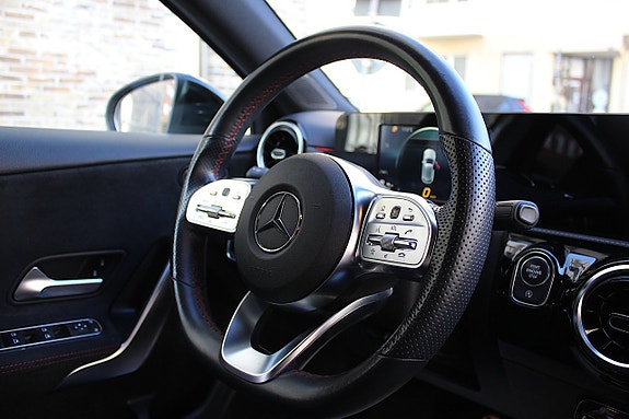 Mercedes-Benz A180 19 of 24