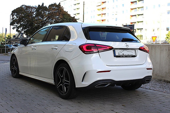 Mercedes-Benz A180 12 of 24