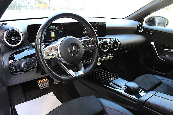 Mercedes-Benz A180 24 of 24