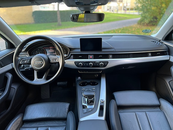 Audi A4 11 of 12