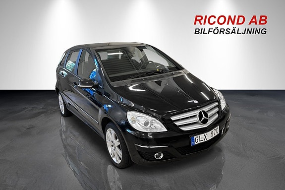 Mercedes-Benz B 180 8 of 12