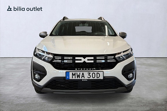 Dacia Sandero Stepway 3 of 23