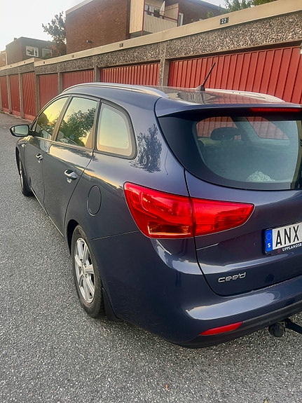 Kia Ceed 5 of 8