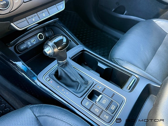 Kia Sorento 13 of 18