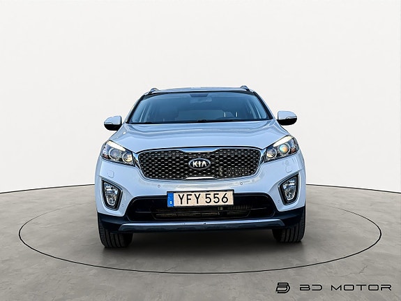 Kia Sorento 4 of 18