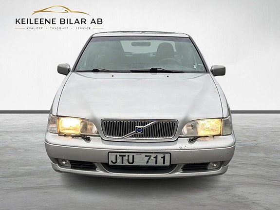 Volvo S70 3 of 22