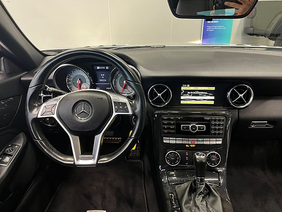 Mercedes-Benz SLK200 20 of 30