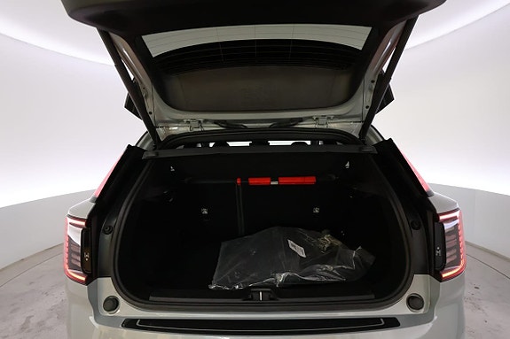 Volvo EX30 12 of 16