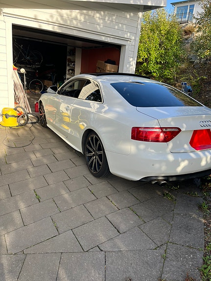 Audi A5 4 of 7