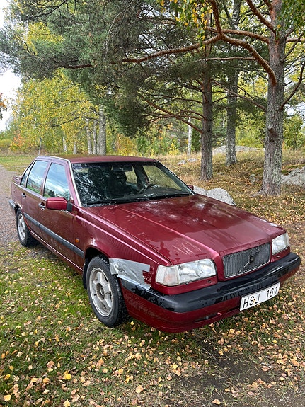 Volvo 850 2 of 6