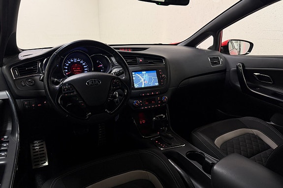 Kia Ceed 14 of 30