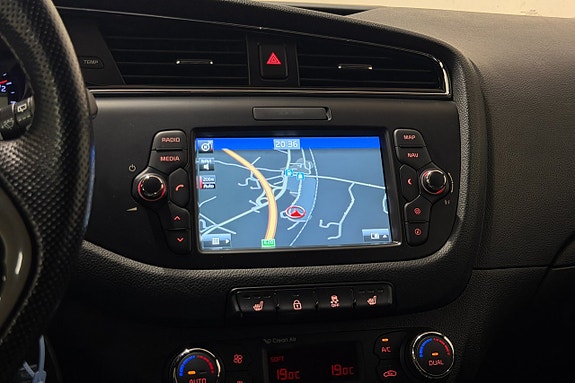 Kia Ceed 16 of 30