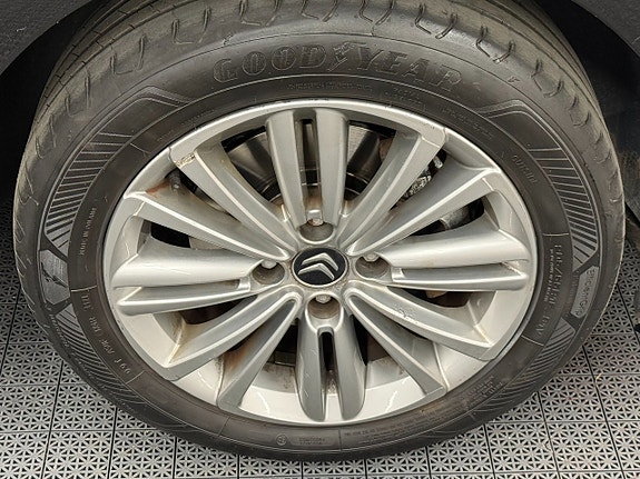 Citroen C4 12 of 13