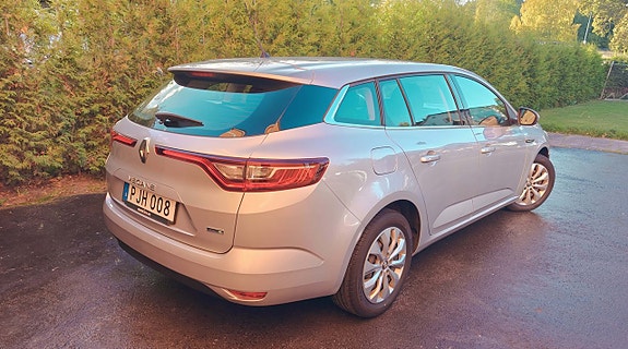 Renault Megane 15 of 27