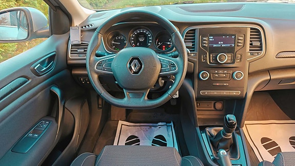 Renault Megane 6 of 27