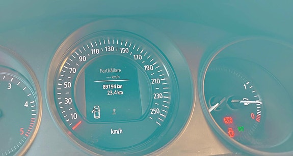 Renault Megane 11 of 27