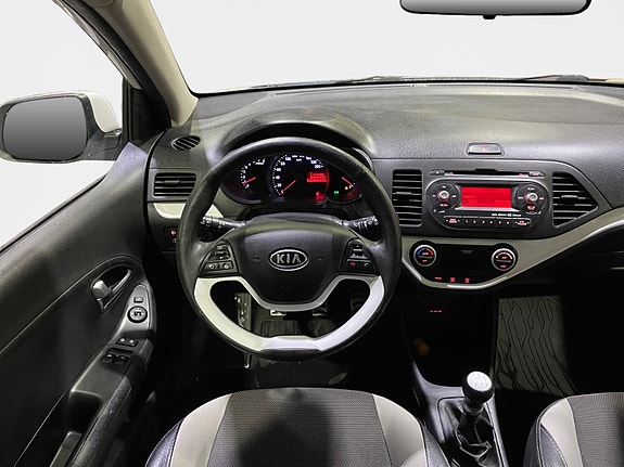 Kia Picanto 8 of 9