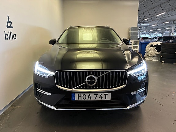 Volvo XC60 2 of 22