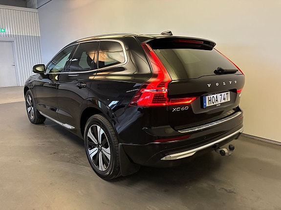 Volvo XC60 6 of 22