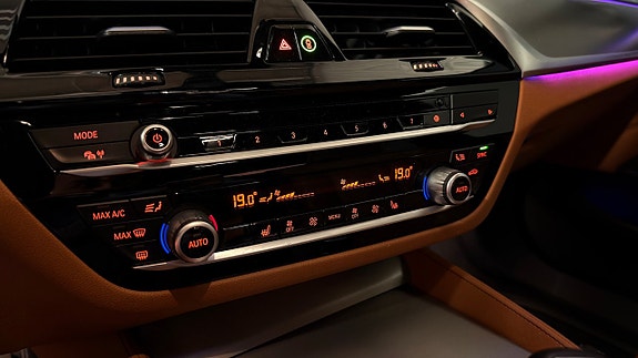BMW 530e 19 of 30