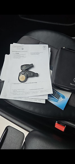 Mercedes-Benz C180 12 of 12