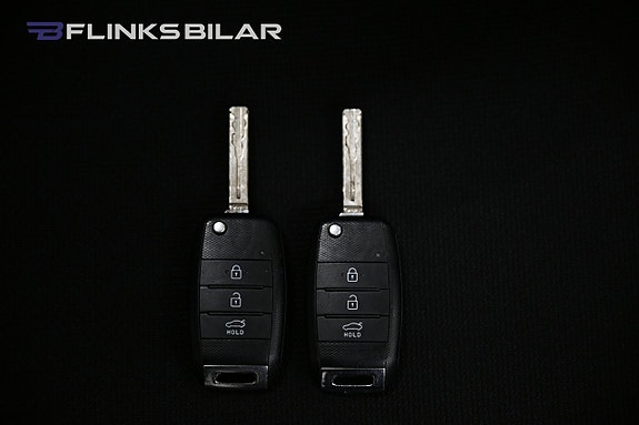 Kia Optima 25 of 25