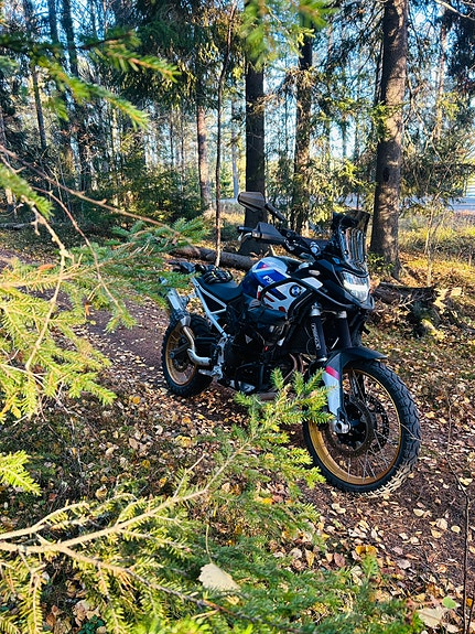 BMW F 900 GS Trophy 3 of 6