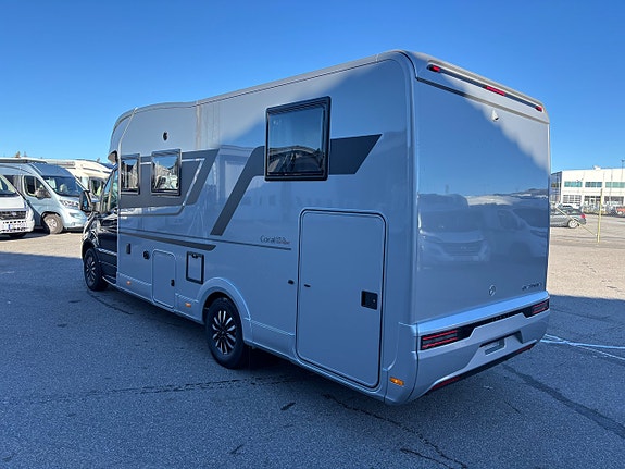Adria Coral Supreme MB 670 DL Långbäddar - Face 2 Face - Alde - Mercedes - Härlig lyx 5 of 24