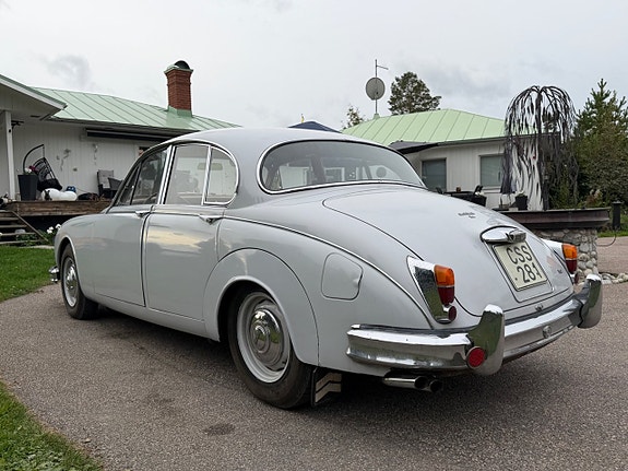 Jaguar Mark 2 8 of 30