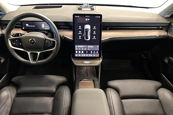Volvo ES90 9 of 21