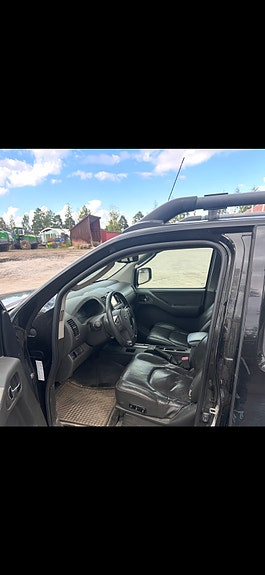 Nissan Navara 5 of 7