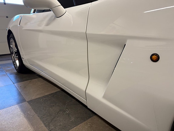 Chevrolet Corvette 13 of 28